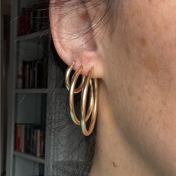 Zofia Day Co Thick Bubble Hoops - .5” - Picture 7 of 8